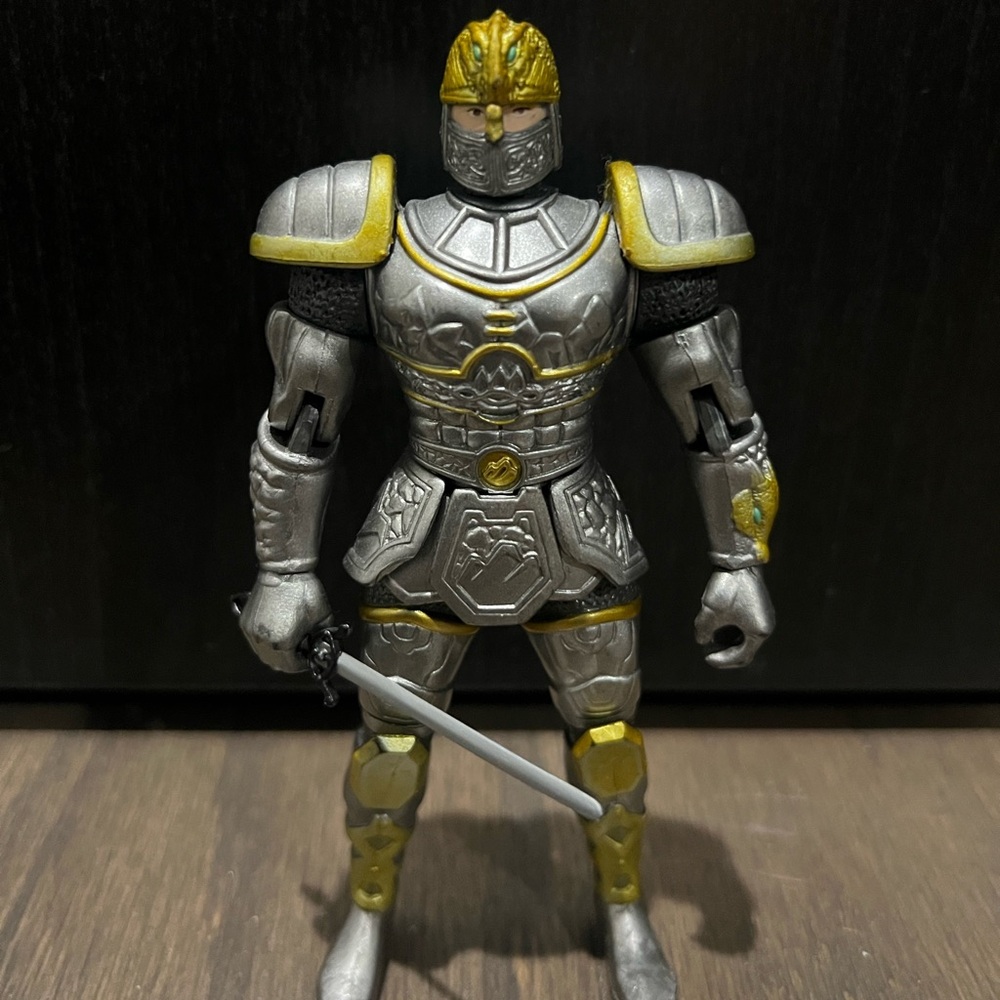 Bandai Mystic Knights of Tir Na Nog 1996 Angus Action Figure Toy